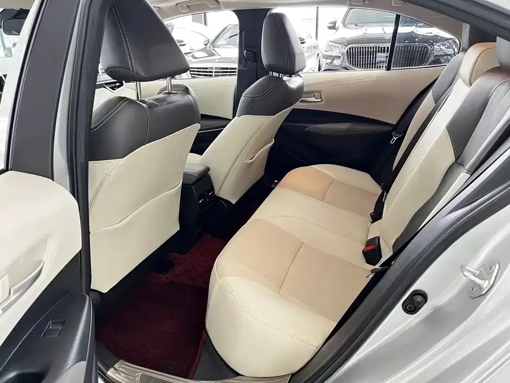 Toyota Corolla 2024 из CN, фото 9