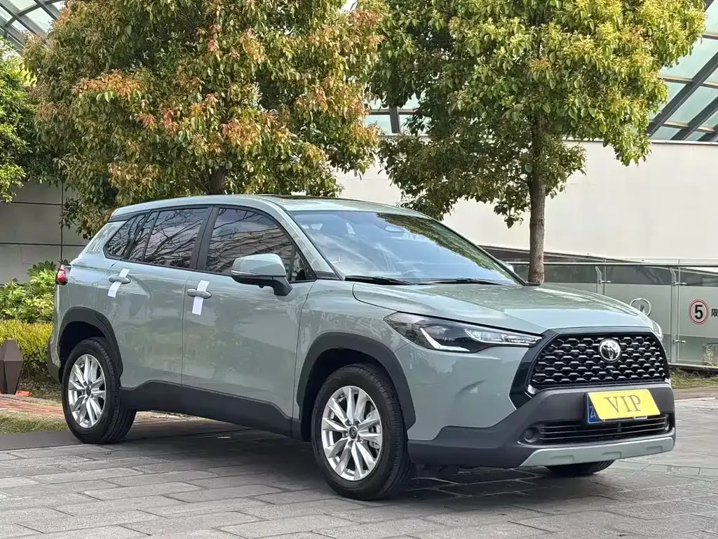 Toyota Corolla Cross 2024 из CN, фото 4