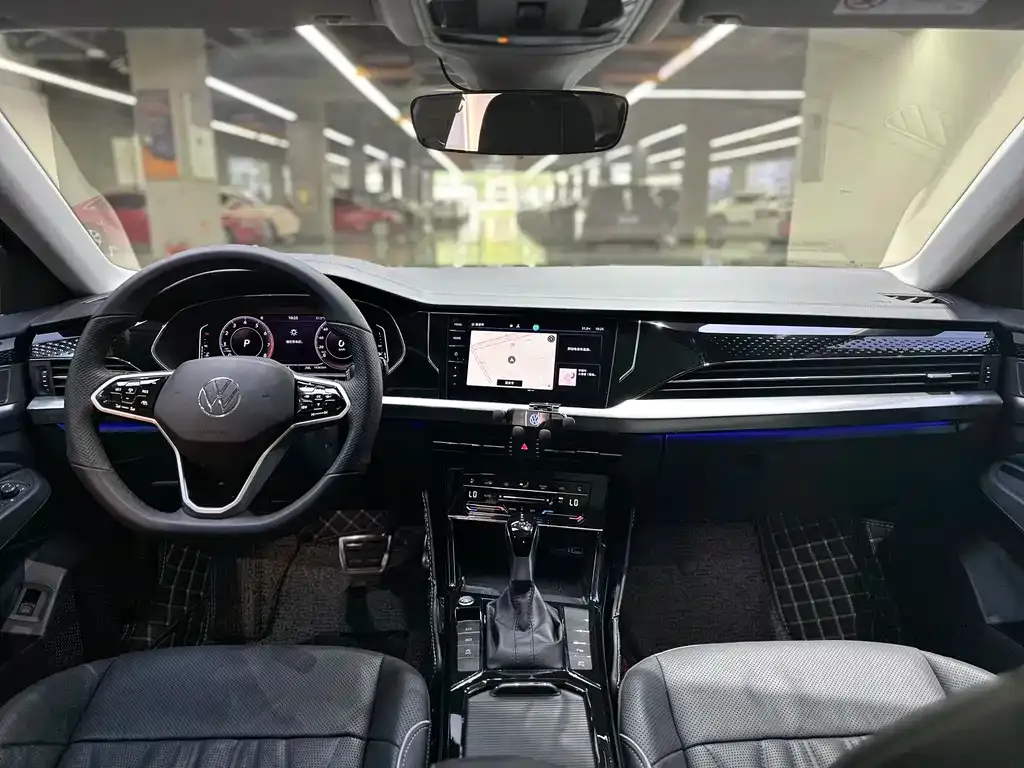 Volkswagen Passat — фото 8
