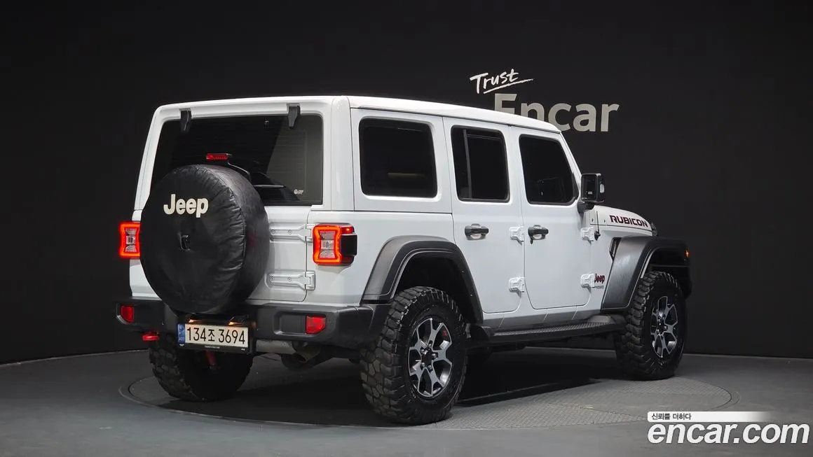 Jeep Wrangler 2022 из KR, фото 8