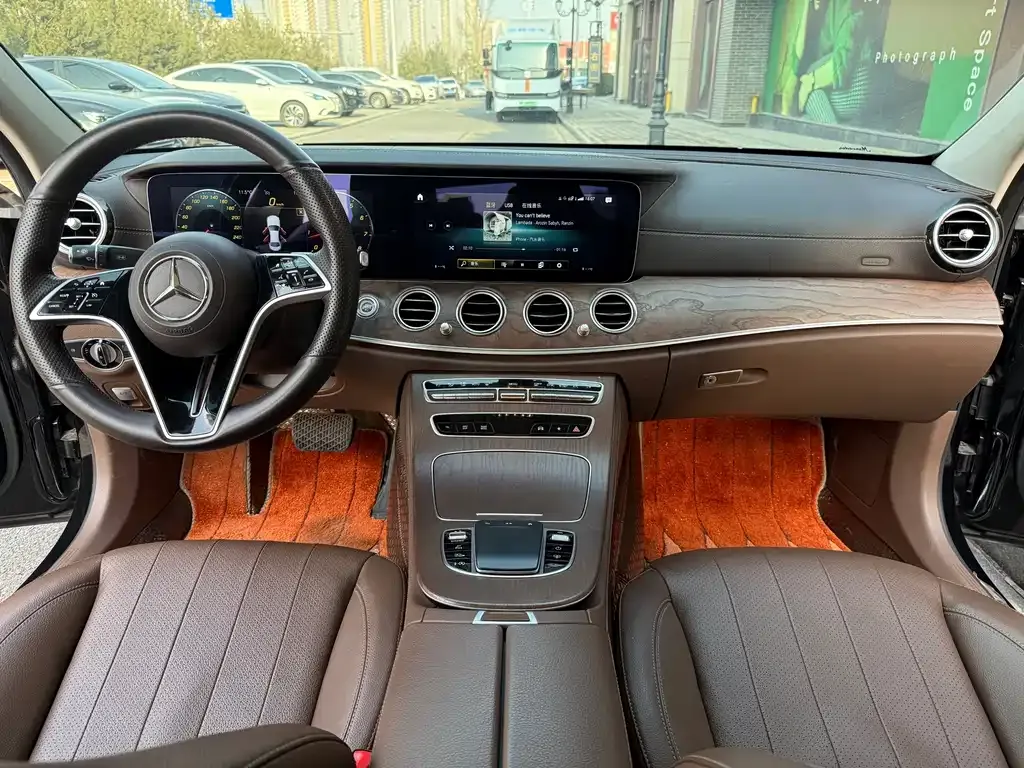 Mercedes-Benz E-Class 2022 из CN, фото 4