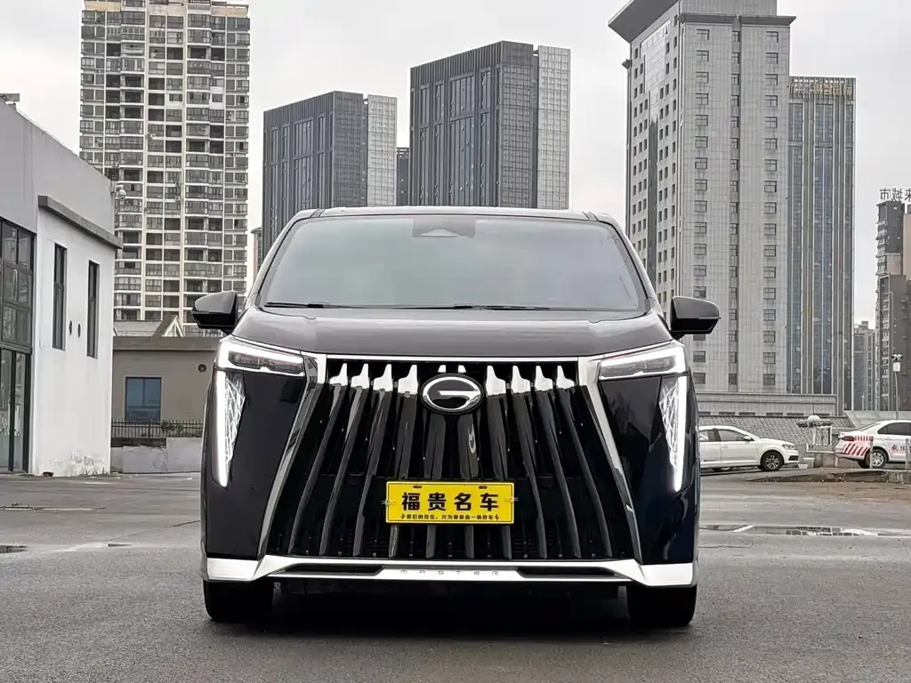 GAC Motor Trumpchi M8 — фото 3