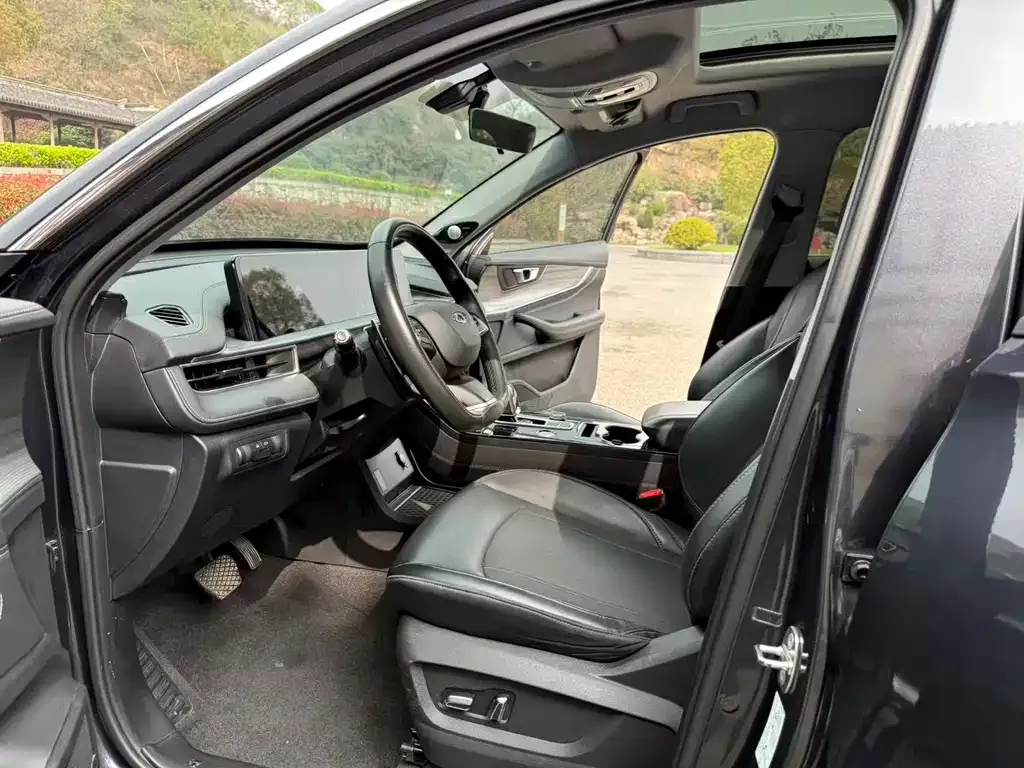 Chery Tiggo 8 PLUS — фото 5