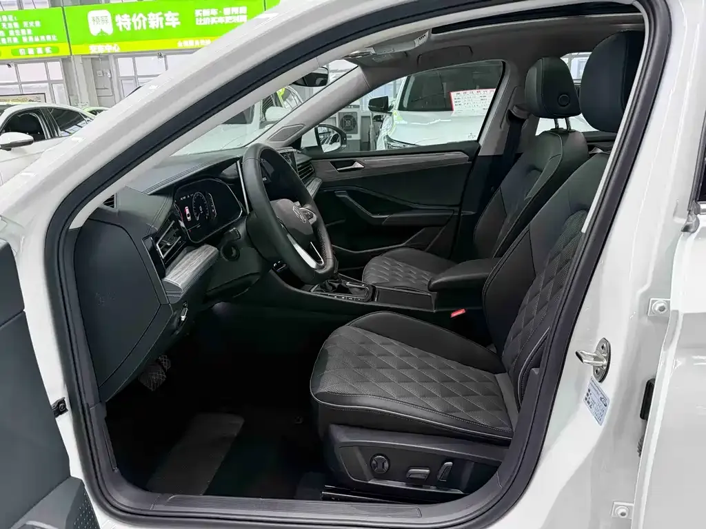 Volkswagen Sagitar 2022 из CN, фото 4