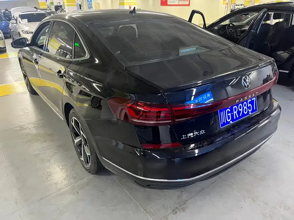 Volkswagen Passat 2025 из CN, фото 6