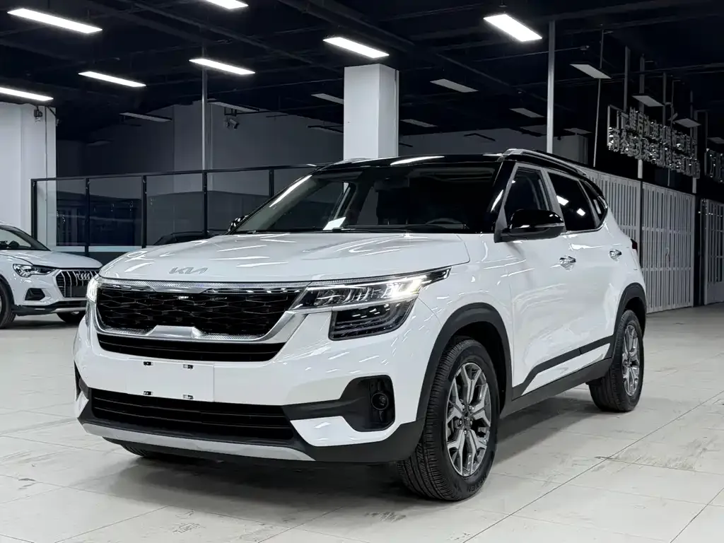 Kia KX3 2022 из CN, фото 1