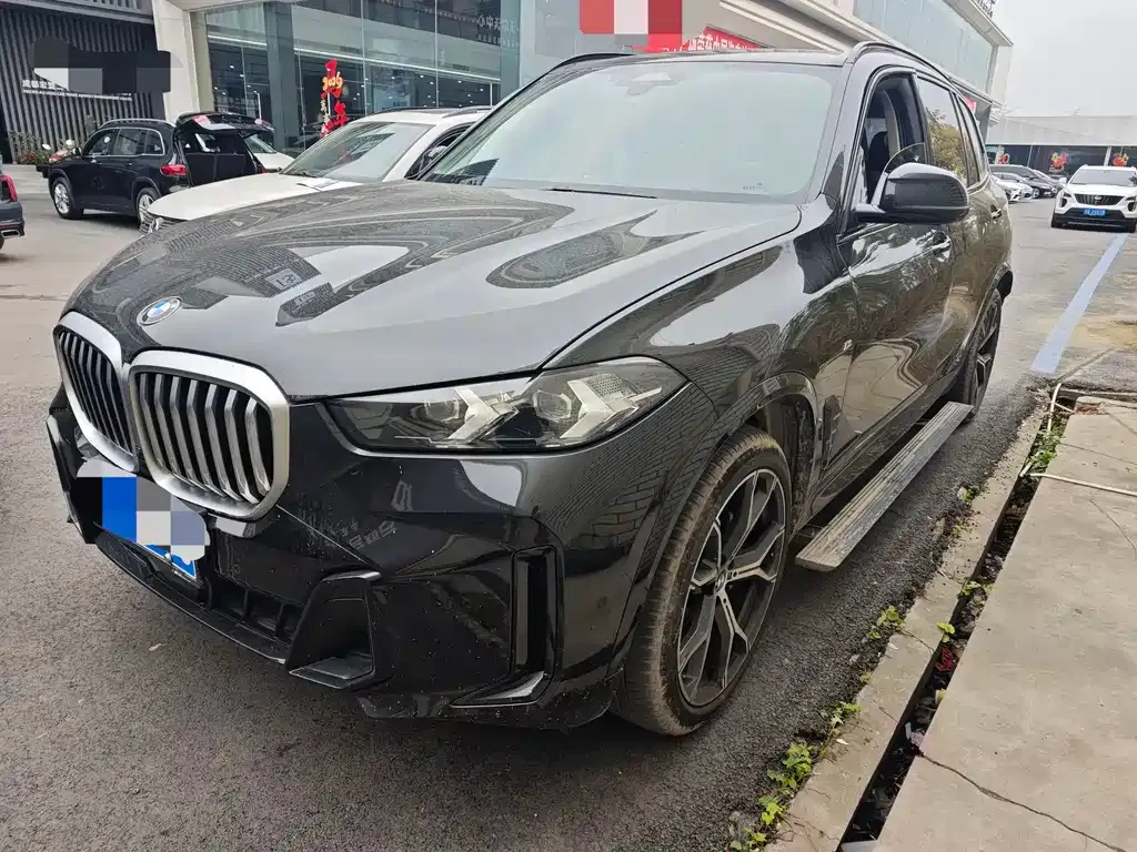 BMW X5 — фото 1