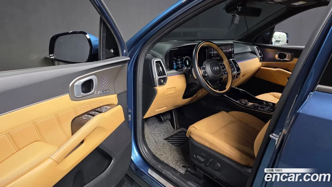 Kia Sorento — фото 10