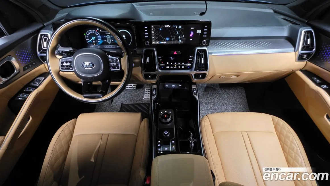 Kia Sorento — фото 8