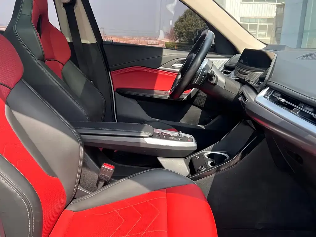 BMW X1 2024 из CN, фото 6