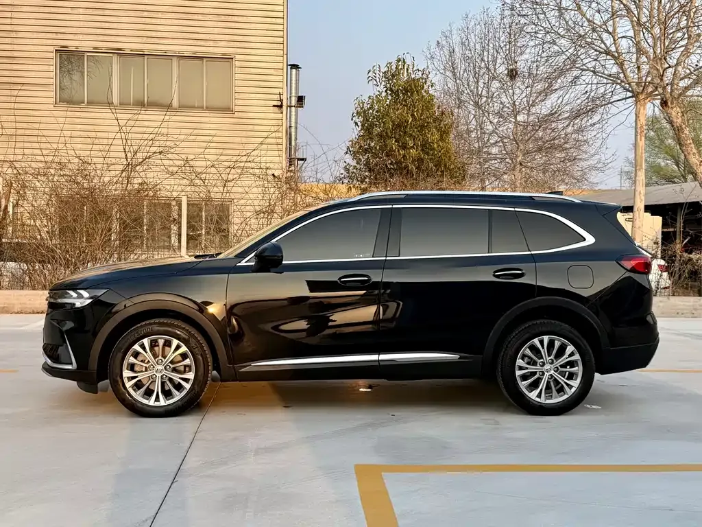 Buick Envision Plus — фото 10