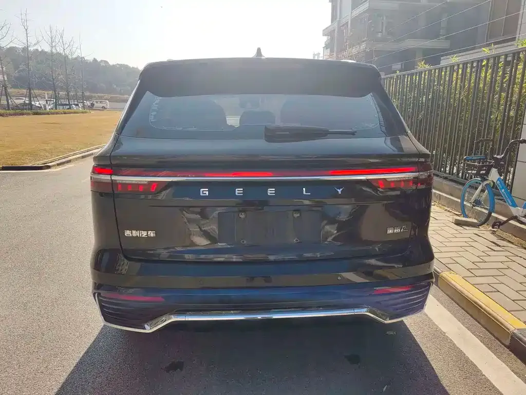 Geely Xingyue L 2022 из CN, фото 2