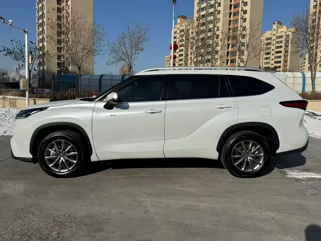 Toyota Highlander 2025 из CN, фото 9