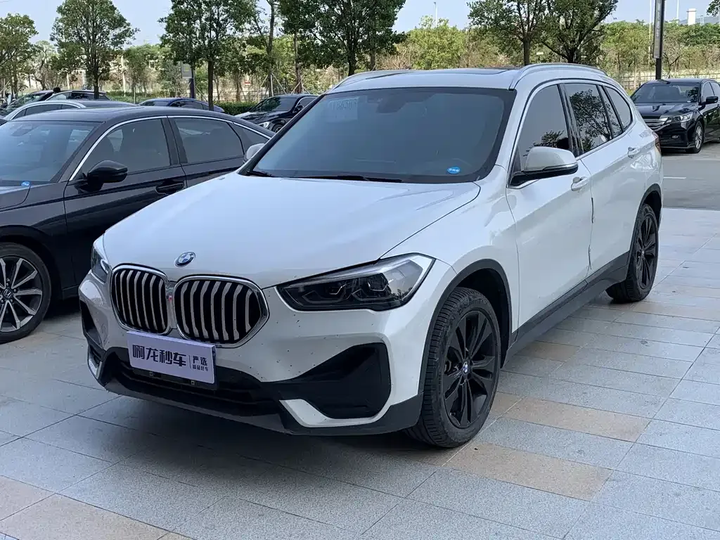 BMW X1 2021 из CN, фото 1