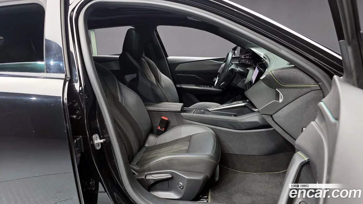 Peugeot 308 2022 из KR, фото 10
