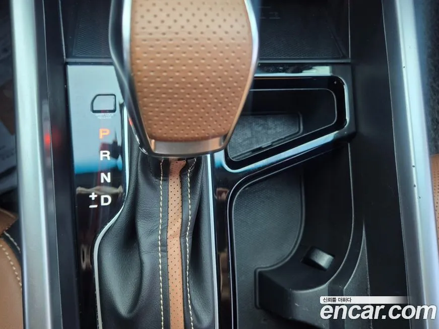 KG Mobility (Ssangyong) Torres 2023 из KR, фото 6