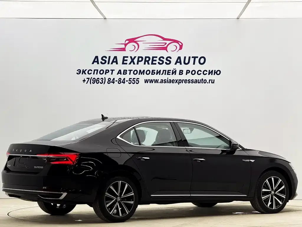 Skoda Superb 2024 из CN, фото 4