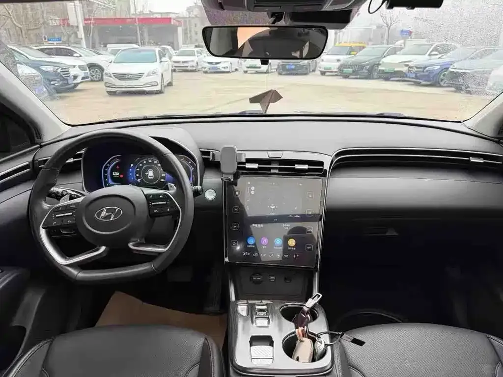 Hyundai Tucson — фото 2