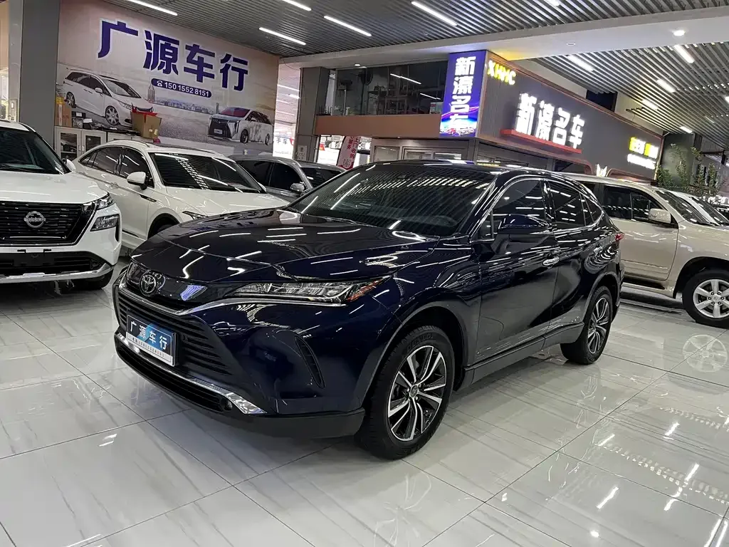 Toyota Harrier 2023 из CN, фото 1