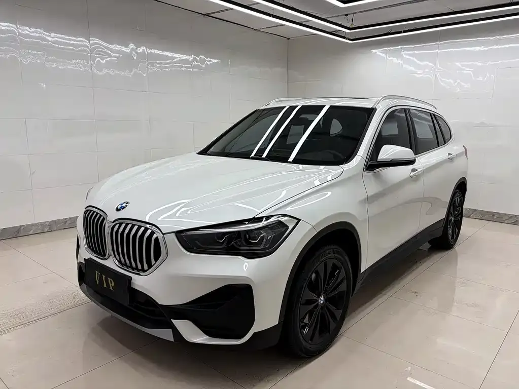 BMW X1 2022 из CN, фото 1