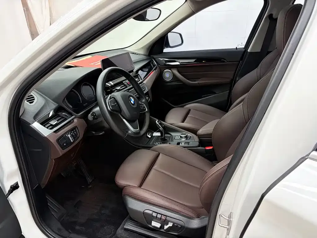 BMW X1 2022 из CN, фото 8