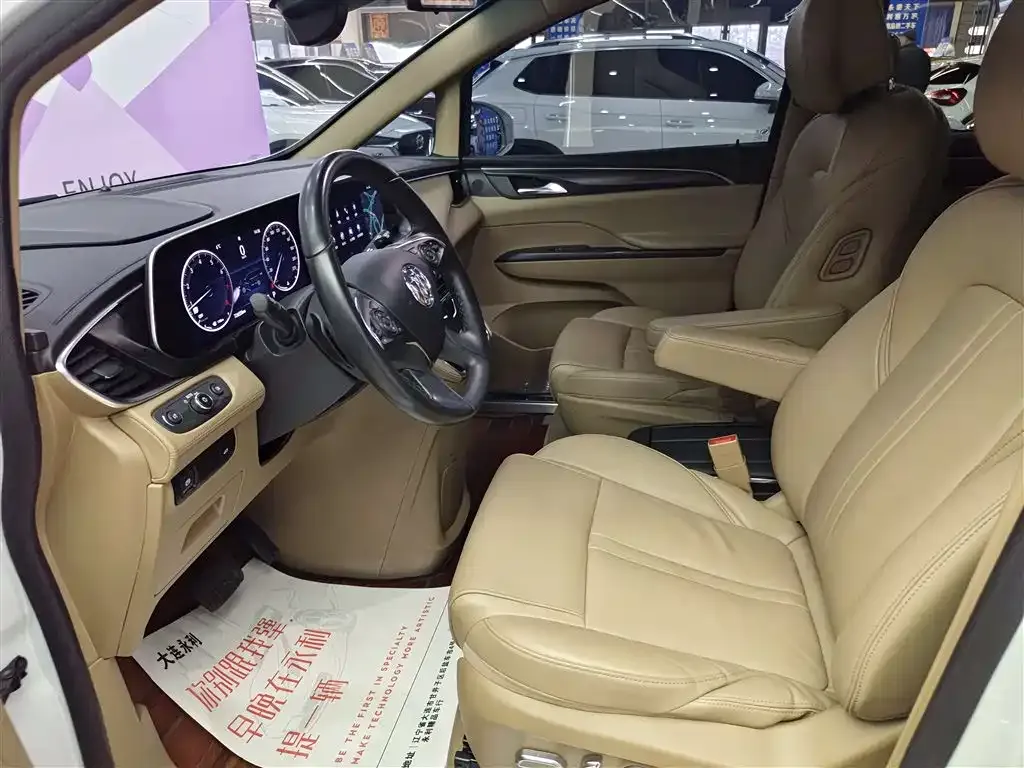 Buick GL8 2021 из CN, фото 6