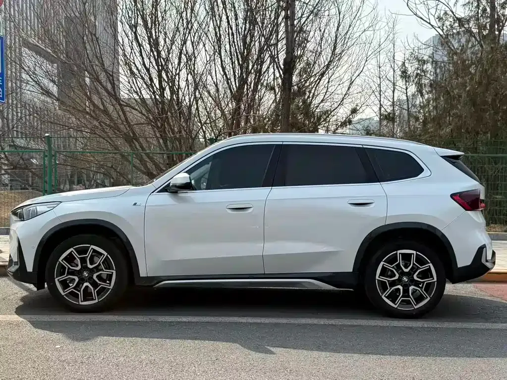 BMW X1 2024 из CN, фото 10