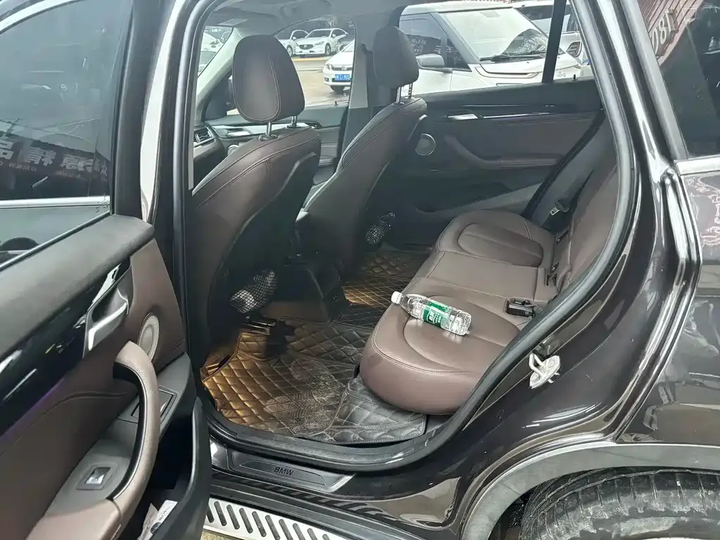 BMW X1 2022 из CN, фото 7