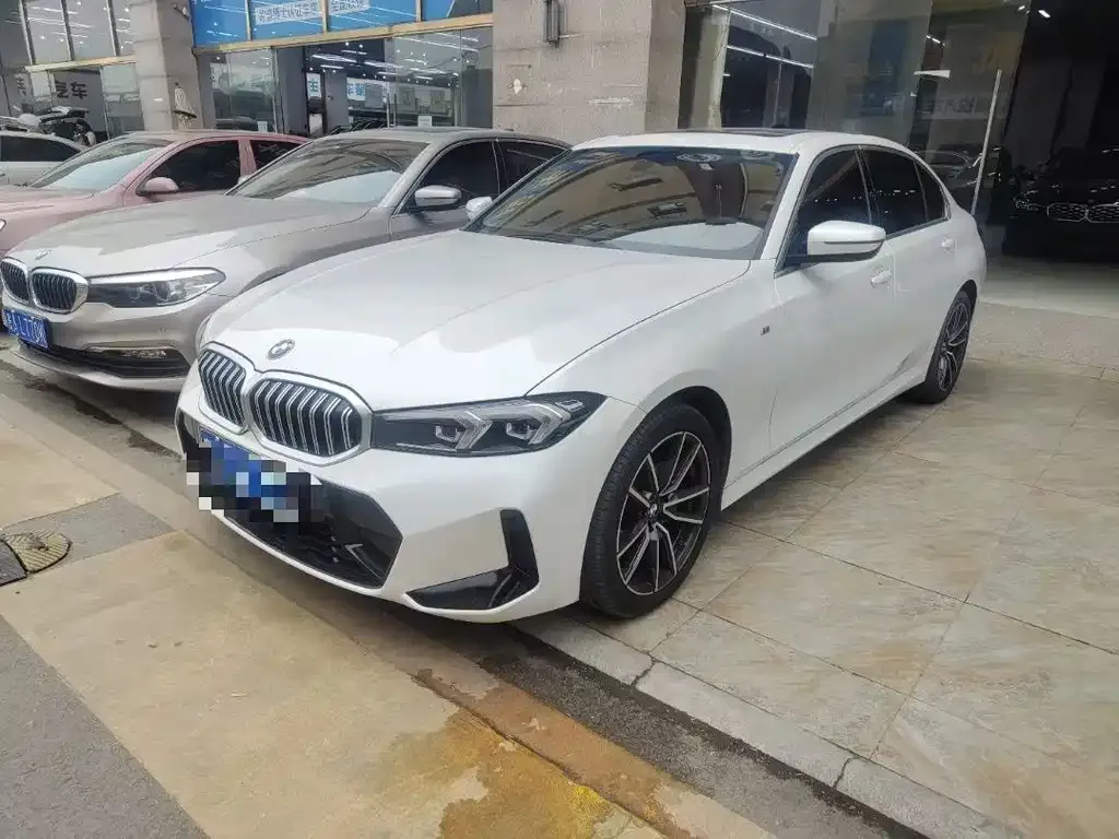 BMW 3 Series — фото 1