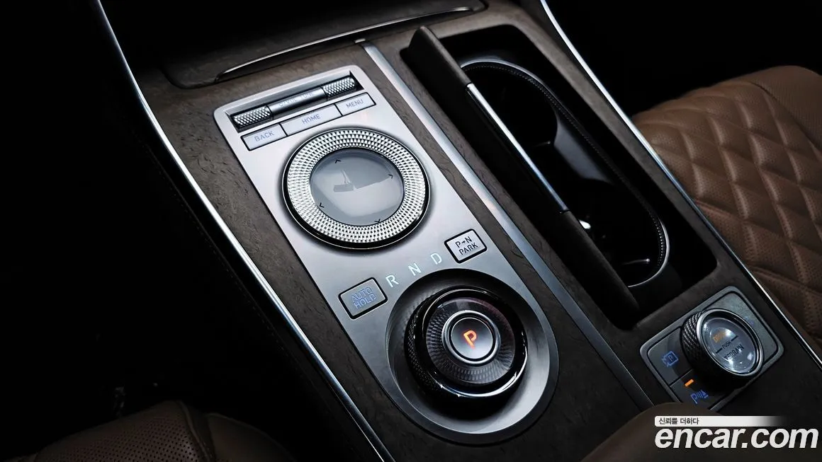 Genesis GV80 — фото 8