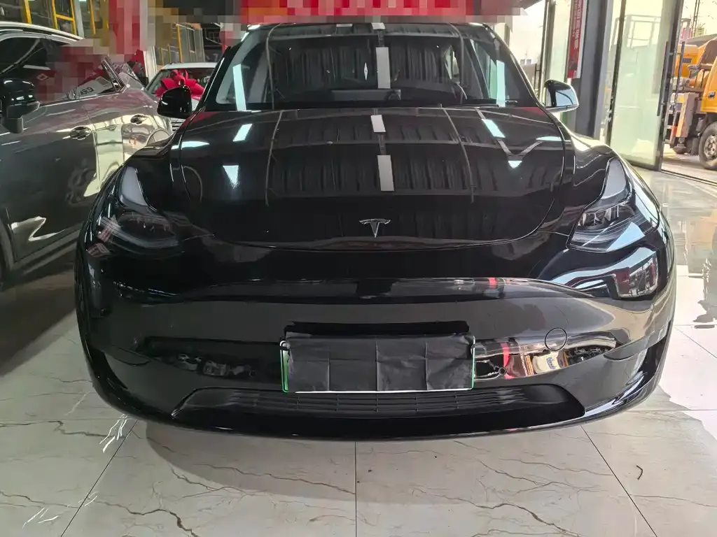 Tesla Model Y — фото 4