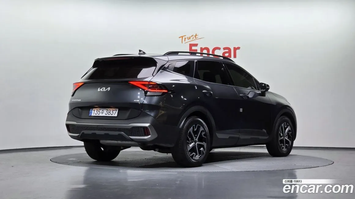 Kia Sportage — фото 6