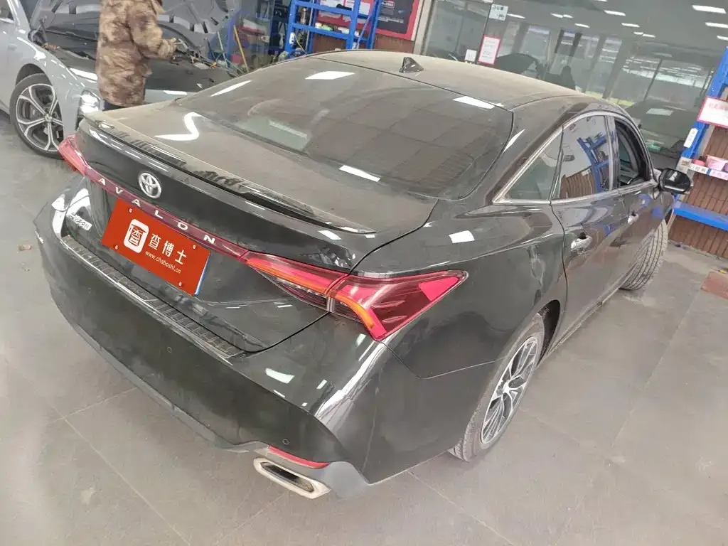 Toyota Avalon 2023 из CN, фото 7