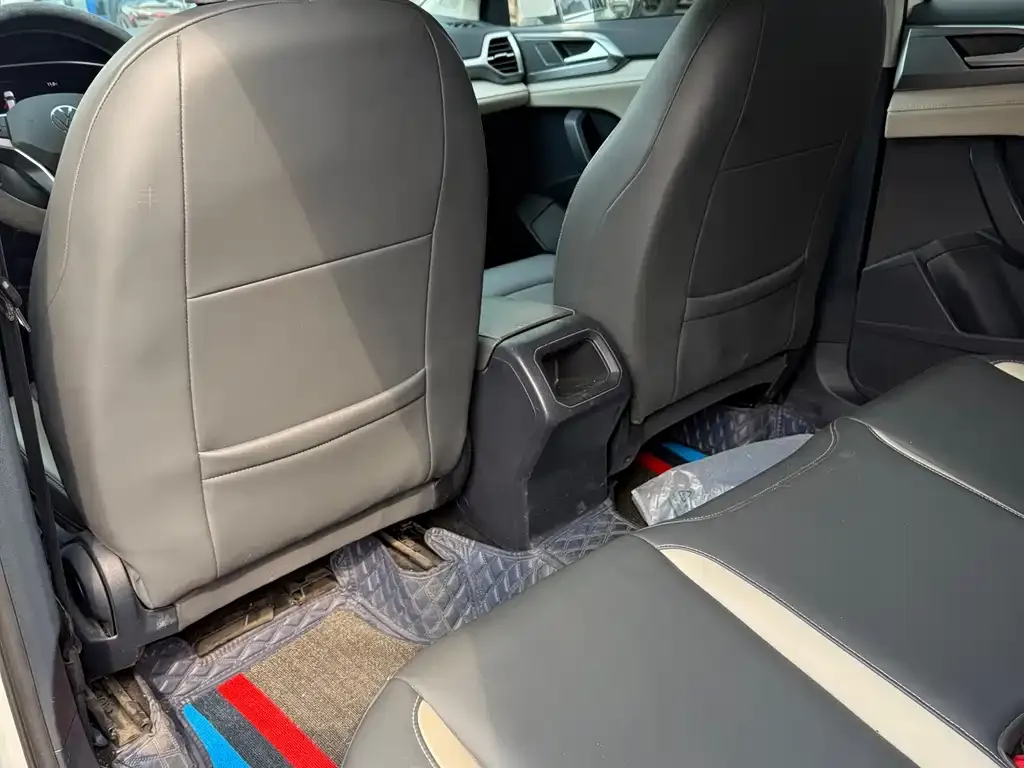 Volkswagen Tharu 2023 из CN, фото 2
