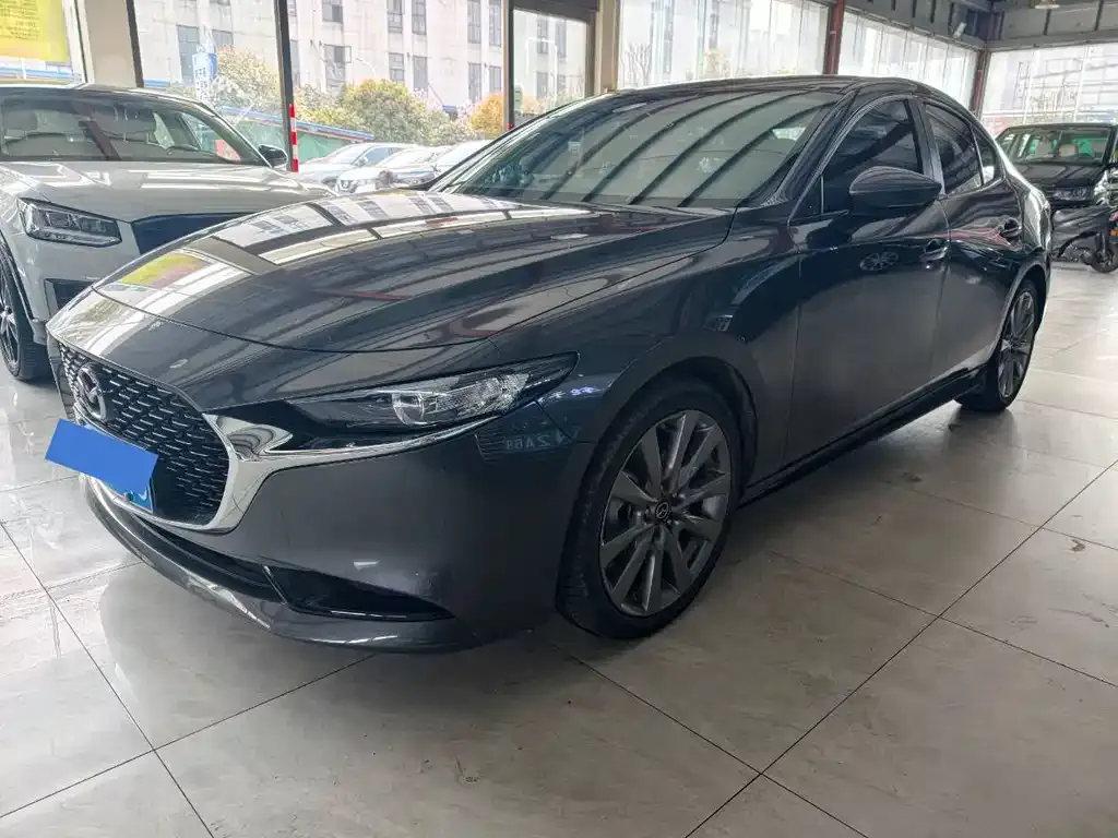 Mazda 3 Axela 2022 из CN, фото 4