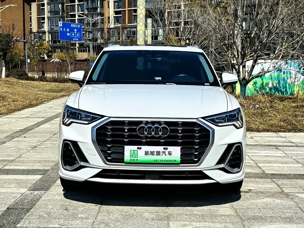 Audi Q3 2023 из CN, фото 10