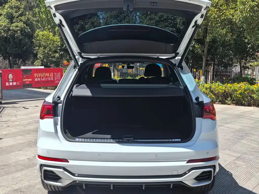 Audi Q3 2025 из CN, фото 7