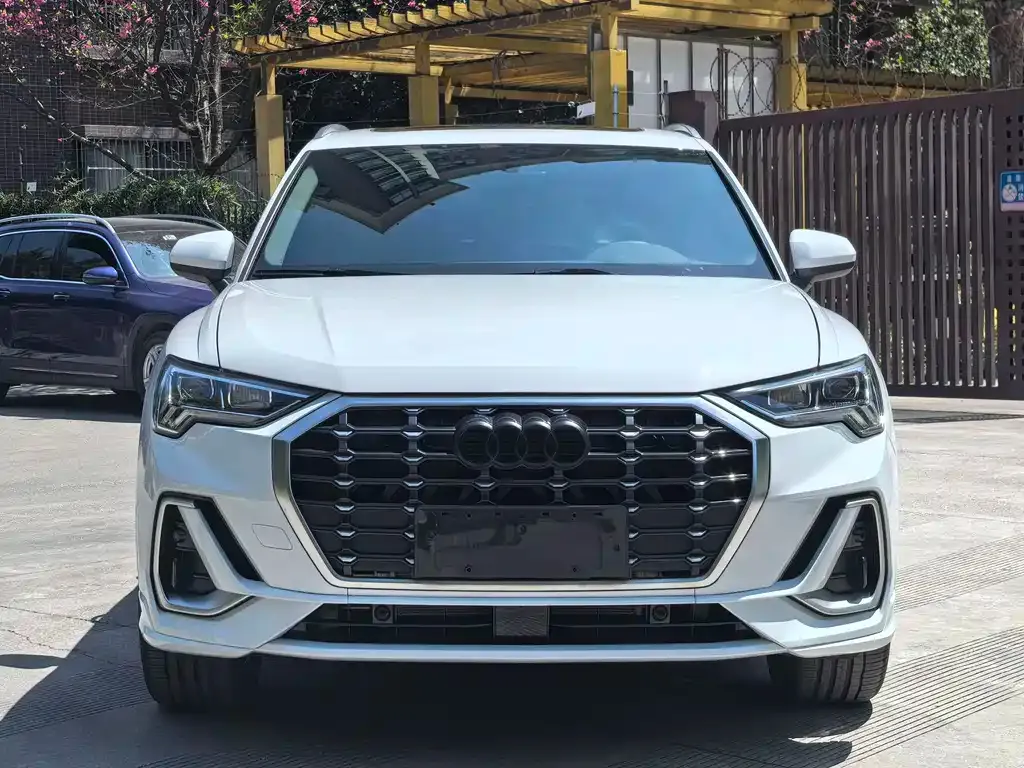 Audi Q3 2025 из CN, фото 3