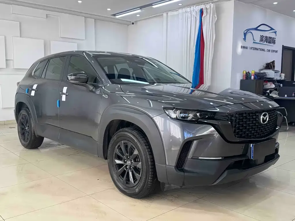 Mazda CX-50 2023 из CN, фото 2