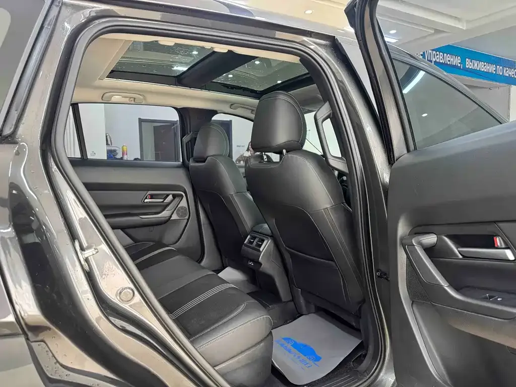 Mazda CX-50 2023 из CN, фото 10