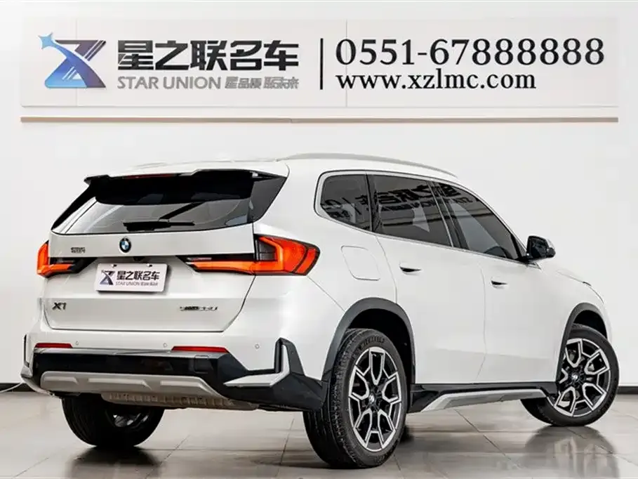 BMW X1 — фото 10