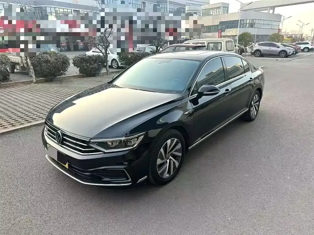 Volkswagen Magotan GTE PHEV 2023 из CN, фото 1