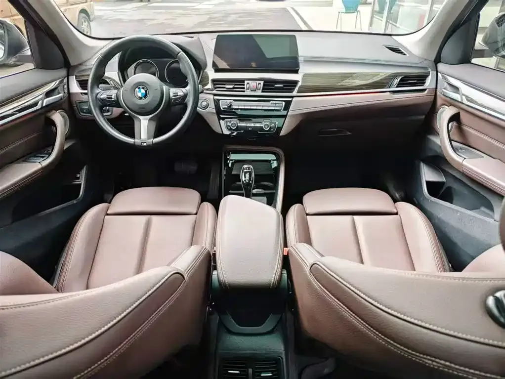 BMW X1 2021 из CN, фото 2