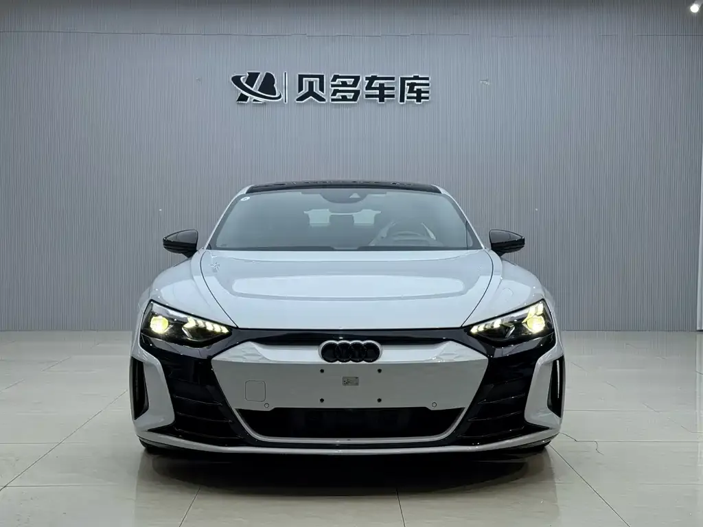 Audi RS e-tron GT 2024 из CN, фото 8