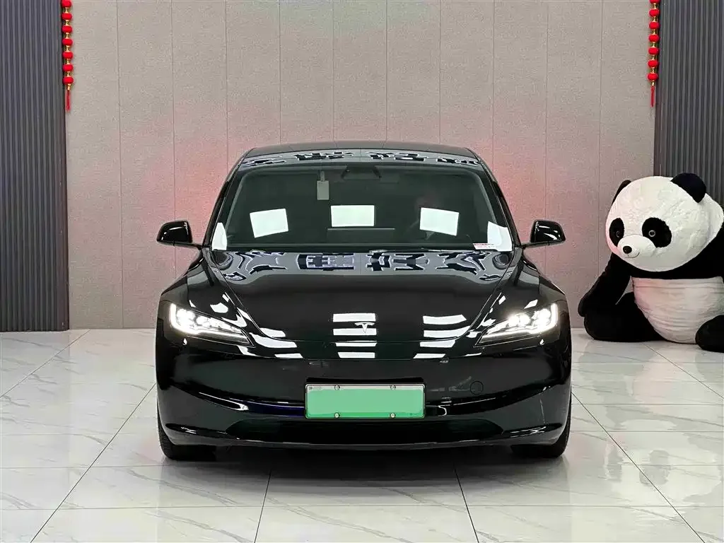 Tesla Model 3 2024 из CN, фото 2