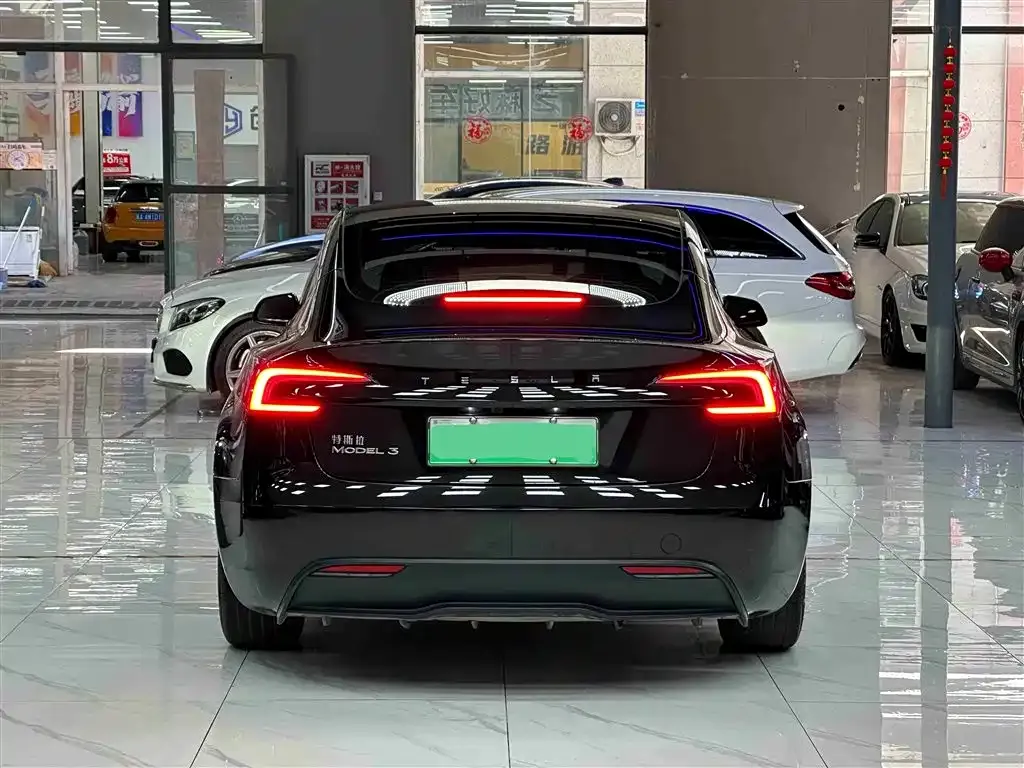 Tesla Model 3 2024 из CN, фото 7