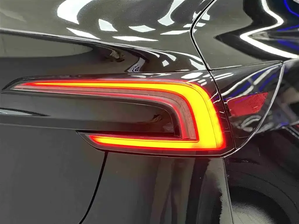 Tesla Model 3 2024 из CN, фото 3