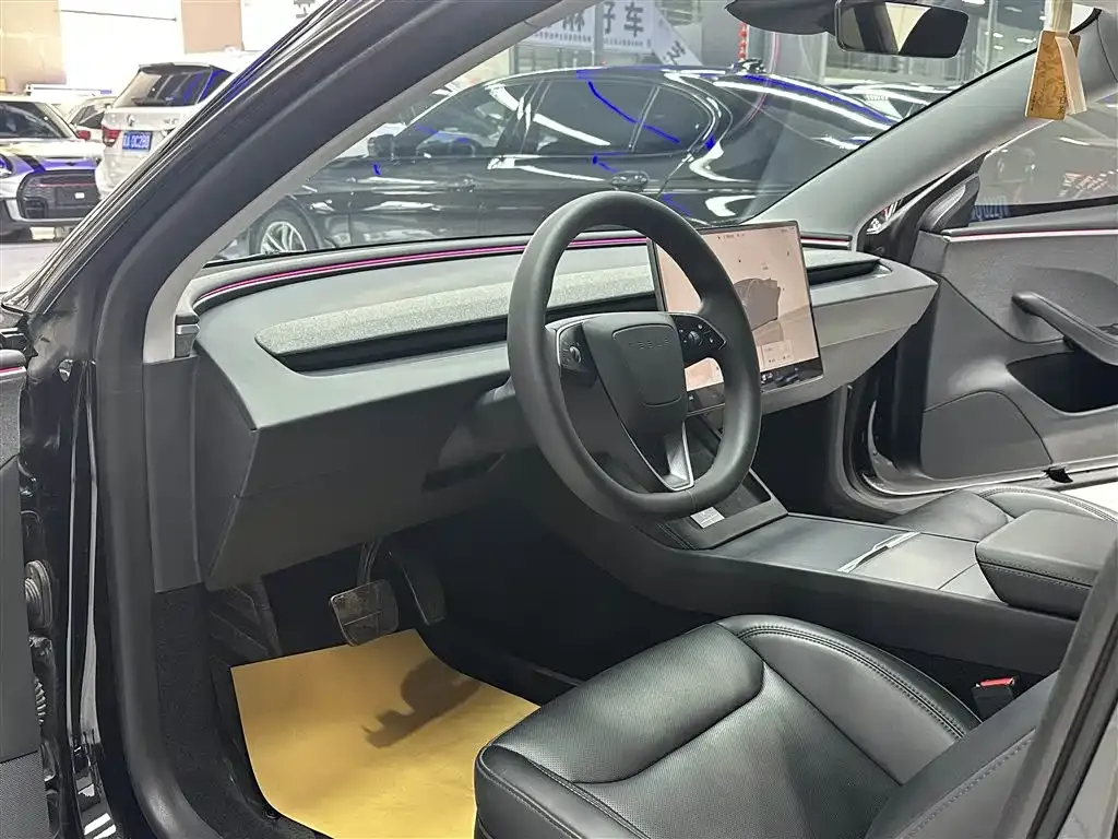 Tesla Model 3 2024 из CN, фото 9
