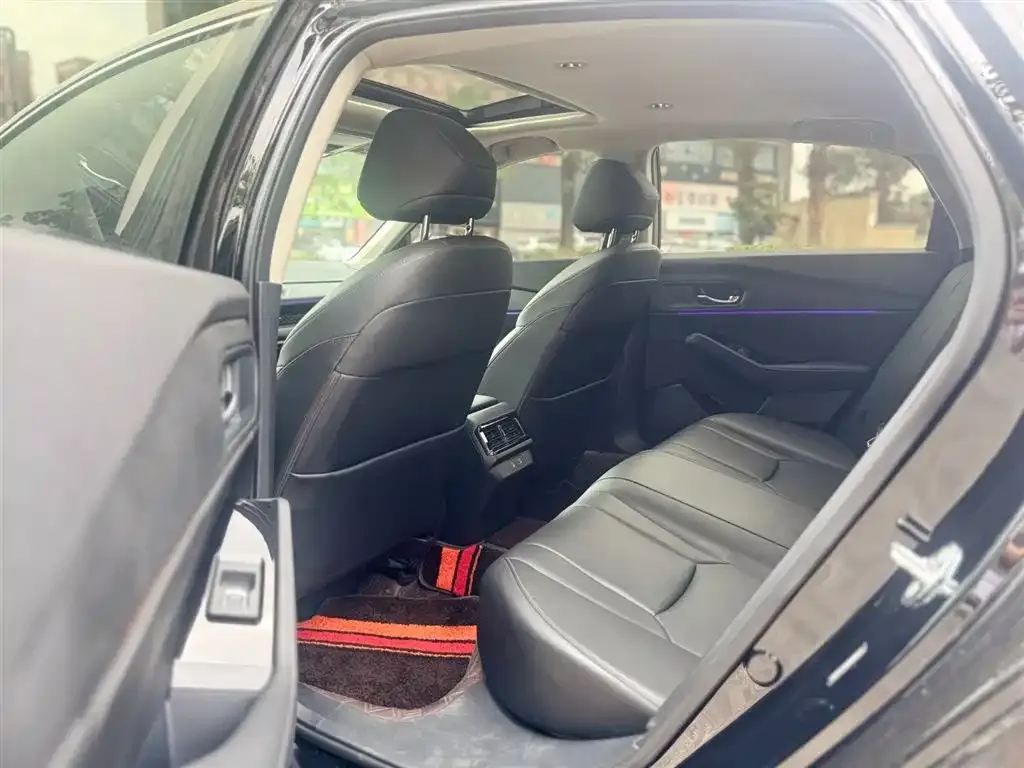 Honda Accord — фото 2