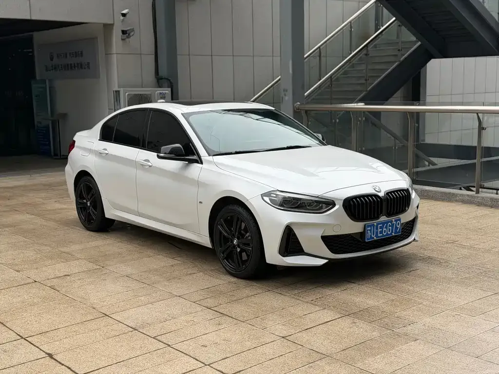 BMW 1 Series — фото 3